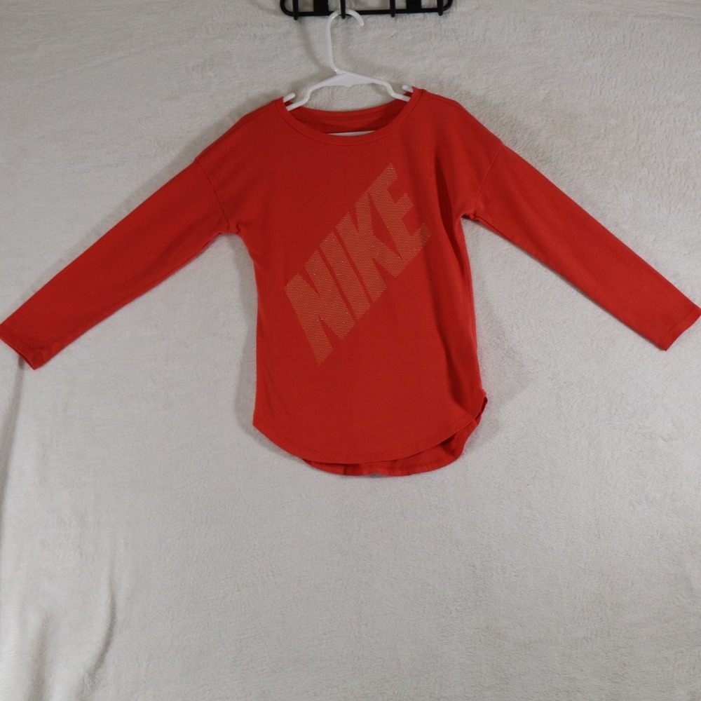 Nike Kids 5–6 Y Red Long Sleeve Athletic Tee The Nike Tee Girls